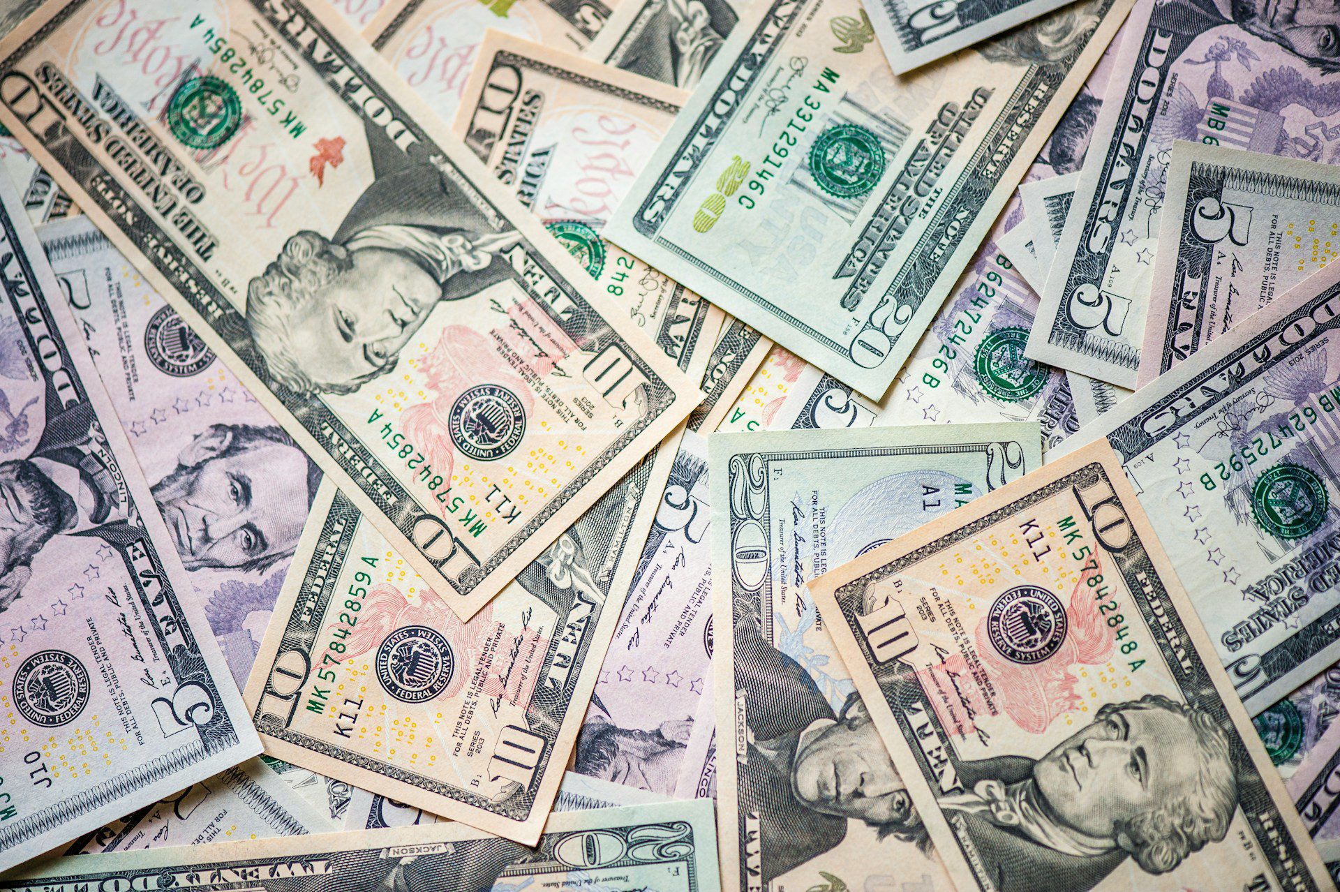 MAKING MONEY WRITING BLOGS